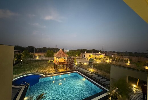 Dhani s La Vila Farm Luxuries With A Private Pool