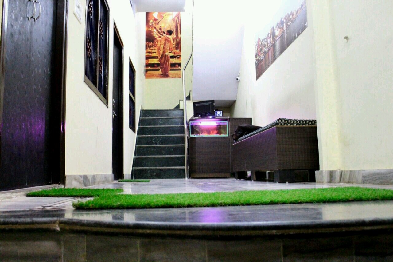 Maa Padmavathi Guest House