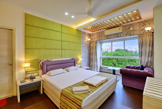 Hotel Rushabh Home