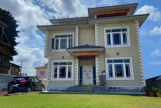 Azure Homestay Cosy Home in Srinagar