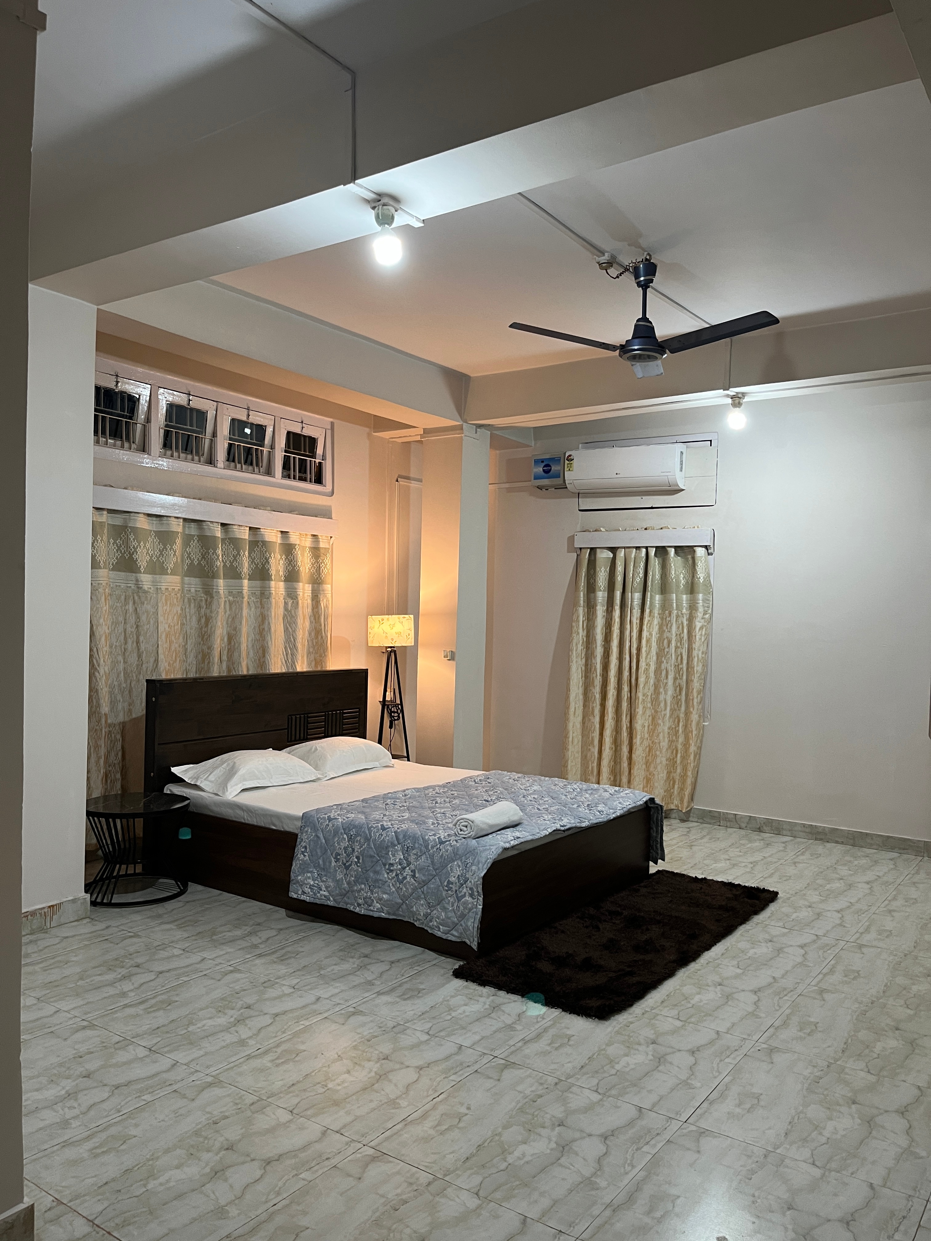 Loya Homestay