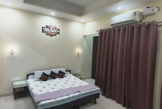 Saini bhawan