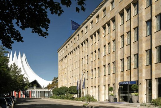 The Posthouse Berlin Leonardo Limited Edition
