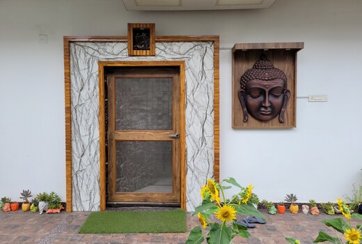 Gupta Residence.