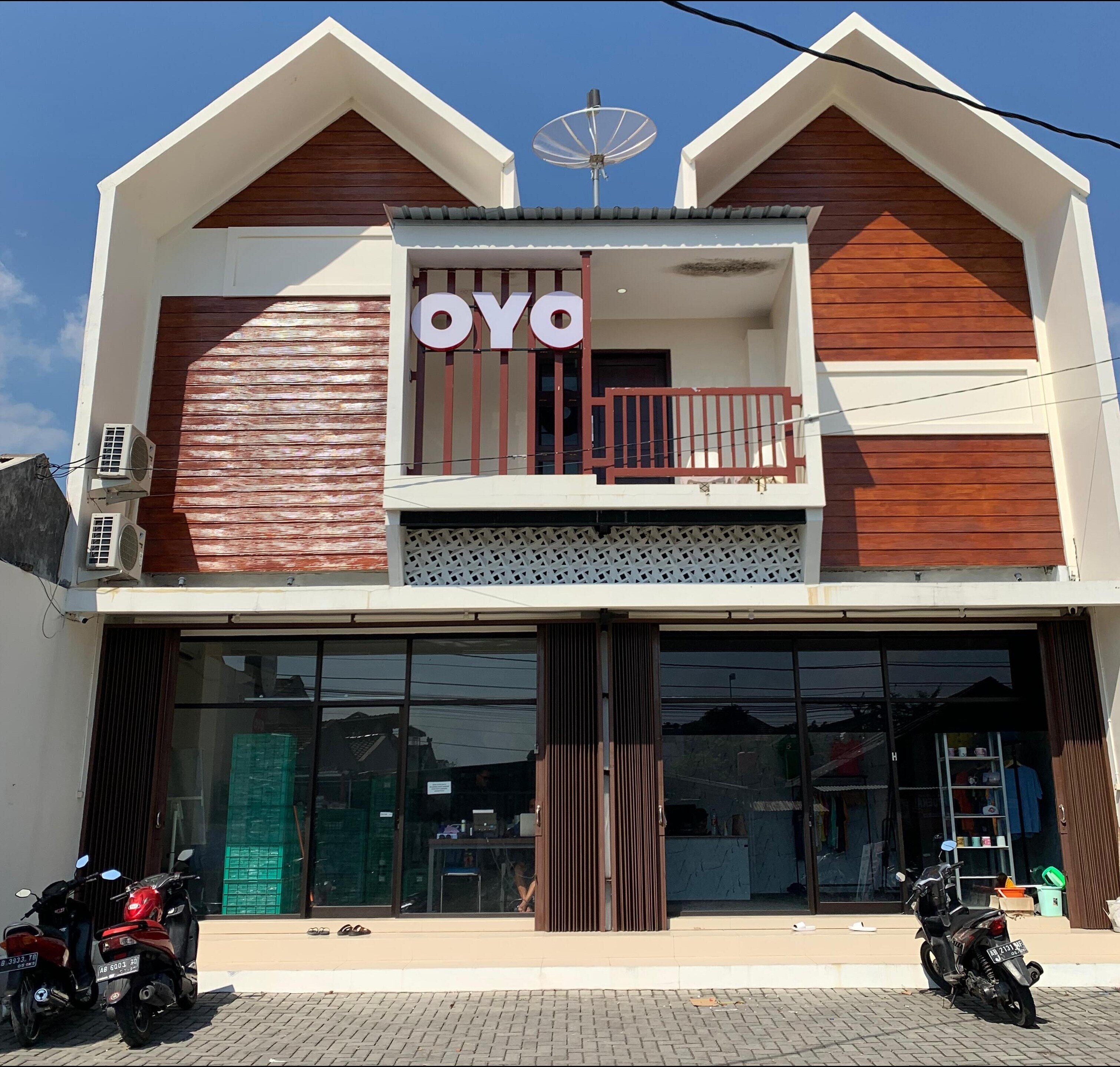 Hotel O Griya Putih