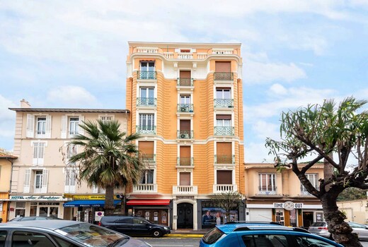 Modern apartment -1BDR/4P - 300m from the BEACH