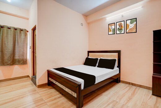 Hotel O SRS COMFORTS