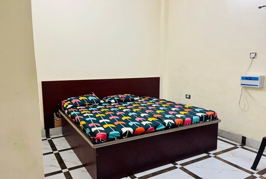 Hotel O Chandra palace