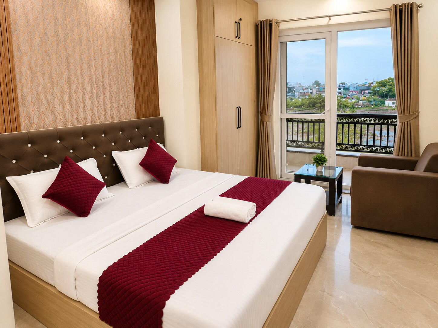 Hotel Pratishtha