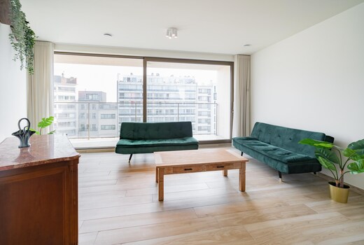 Exquisite Apartment with City view Balcony