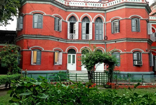 Urban Tripper Lal Bari Heritage by Arindam