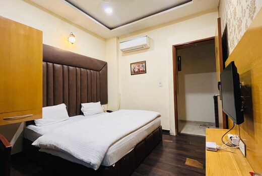 Hotel new Holiday