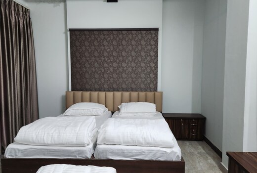 Nandi Retreat