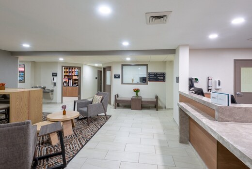 Candlewood Suites Chesapeake-Suffolk