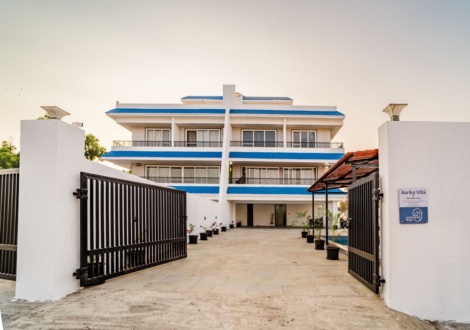 Aarika villa 5BHK in Lonavala by homeyhuts