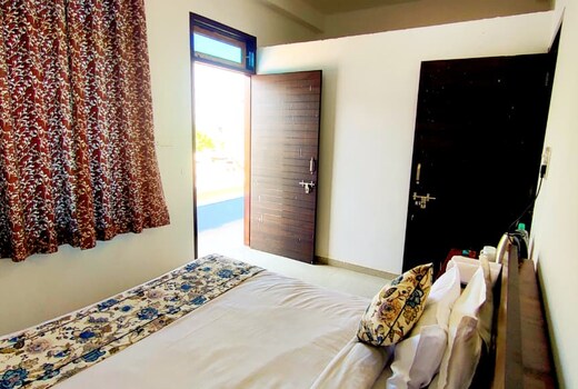 Vedas Homestay by Mandothiya's