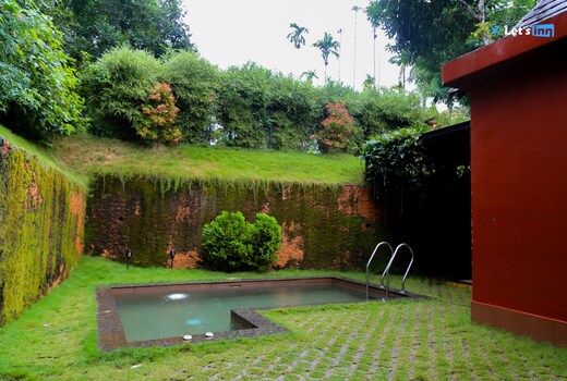 Karapuzha Dam view One Bedroom Premium Pool Villa
