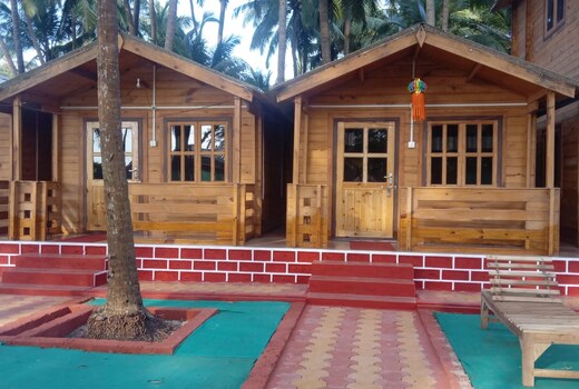 3 idiots Beach Resort