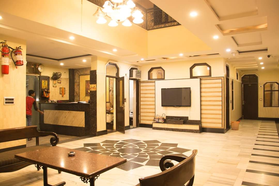 HOTEL SHANTI NIWAS