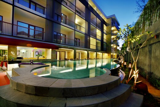 Quest Hotel Kuta