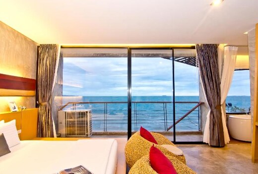 The Now Hotel