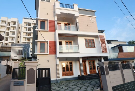 Celestial Oasis A Luxury Villa in Akkulam