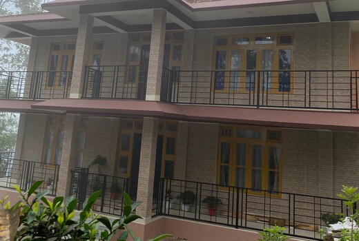 Delo Dalaxy homestay