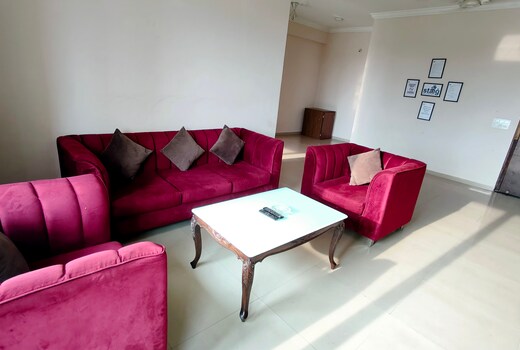 Staeg Spacious Apartment 3BHK 104