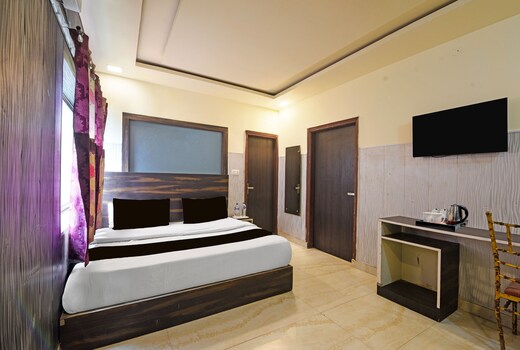 Hotel O Royal Orchid