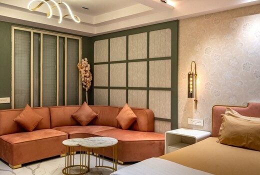 Premium Suite with Jacuzzi and Pool in Rajarhat