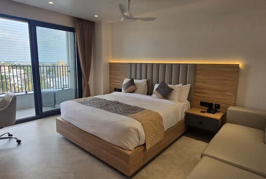 HOTEL KALYANI LANDMARK