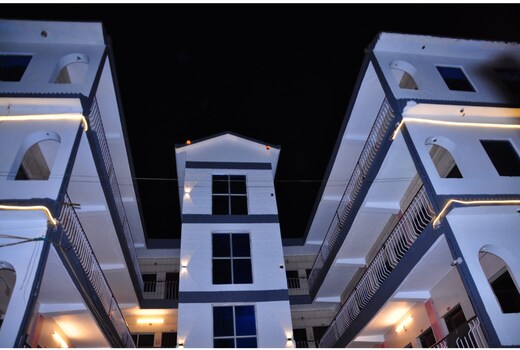 Hotel PNR International