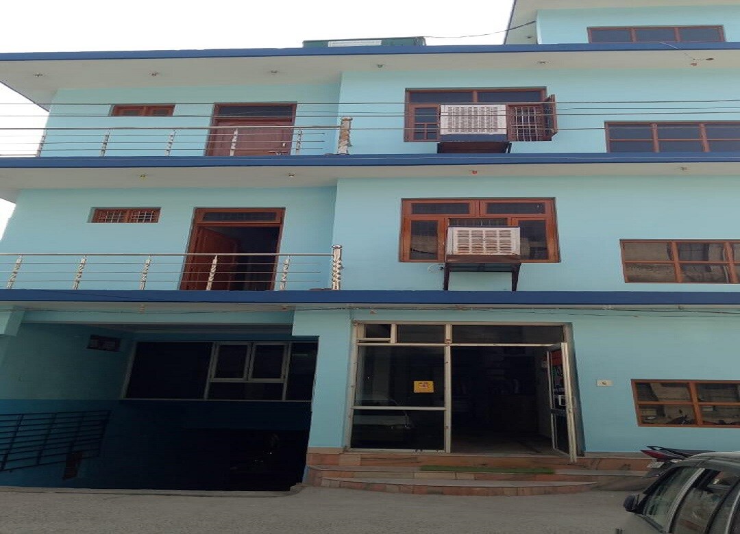 Hotel Paryag