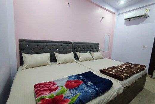 Ekanshi Bhawan Comfortable Family Stay