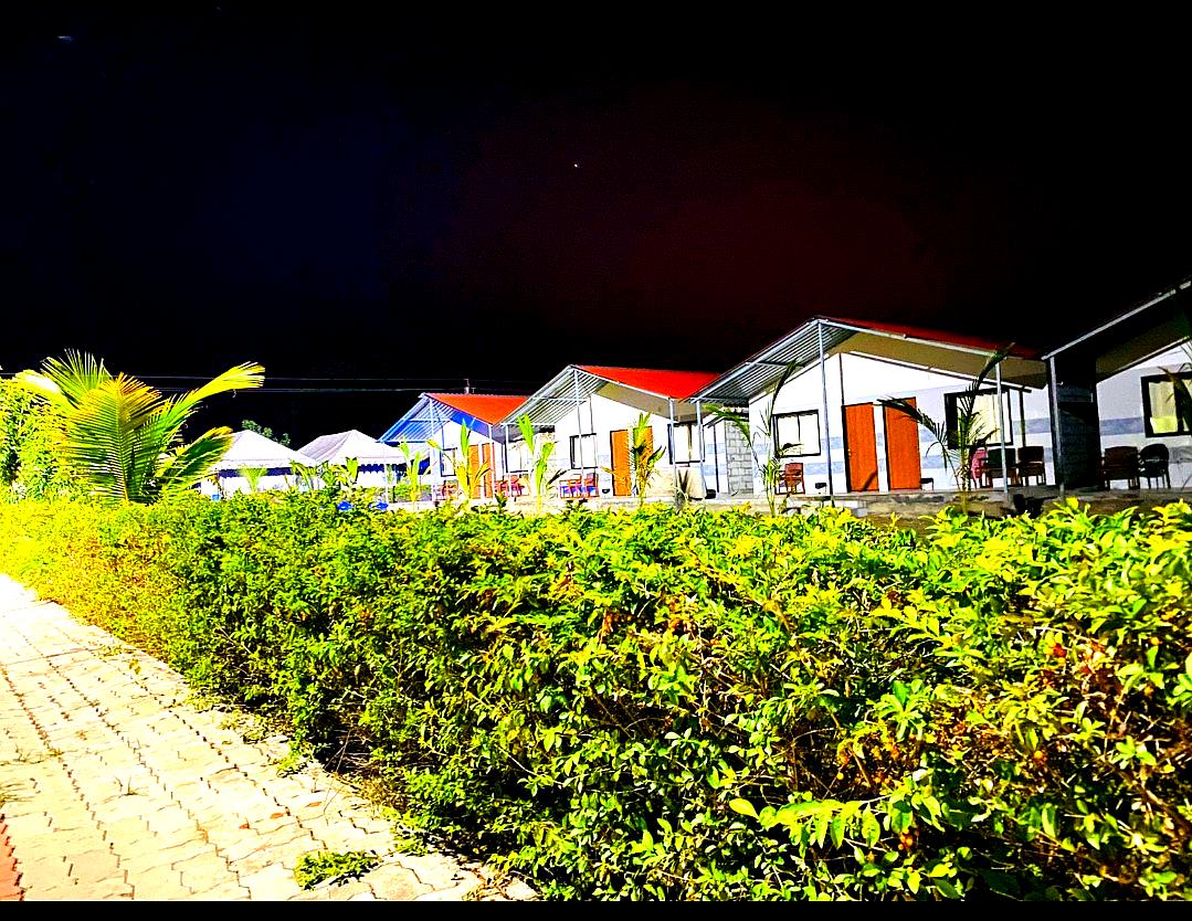 The Cresta Villa Resort