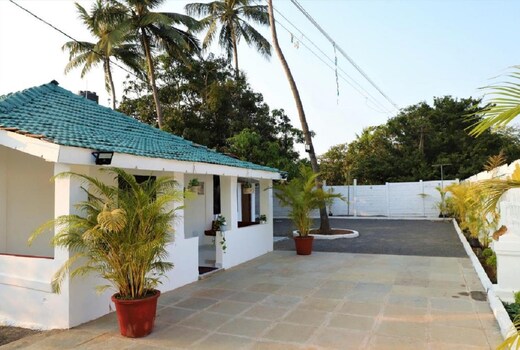Atlantis 2BHK Luxury Independent Private Villa in Anjuna