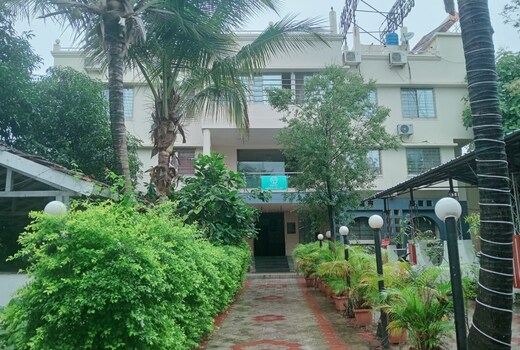 Hotel Green Valley Resort