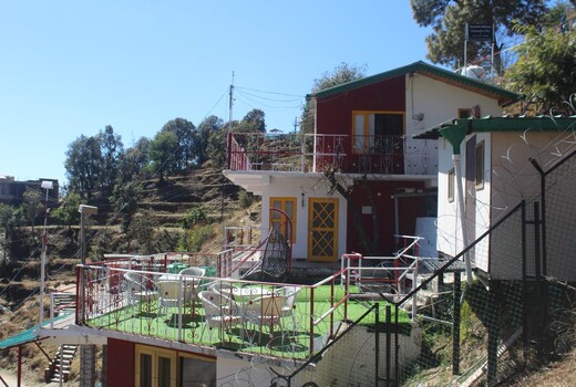 Commander Villa