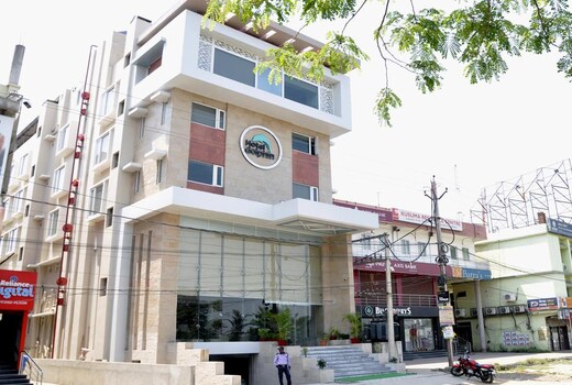 Hotel Dolphin