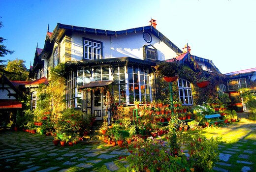 Chapslee Hotel