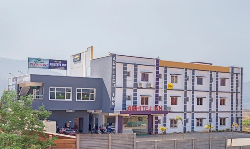 Hotel Abhitej Inn