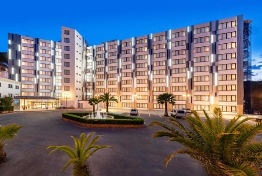 Vibra Beverly Playa