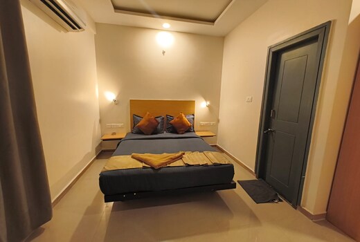 Apex Inn manyata