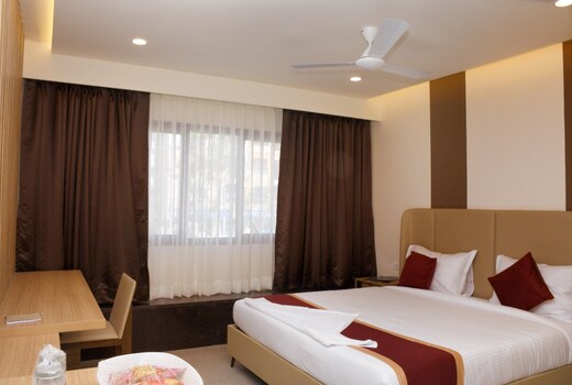 Hotel Shubham Celebrations Nallagandla