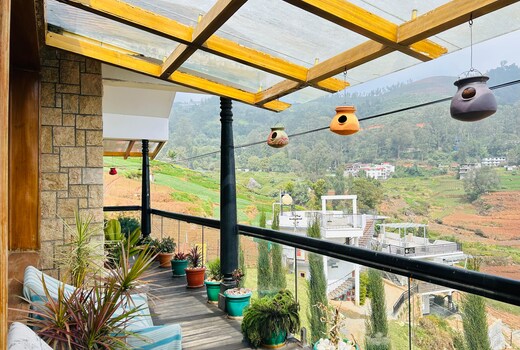 WanderLust Inn