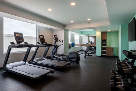 Tru by Hilton Cali Sur