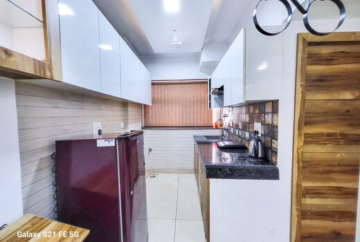 VacationBuddy Lavish Studio Apartment Central Delhi