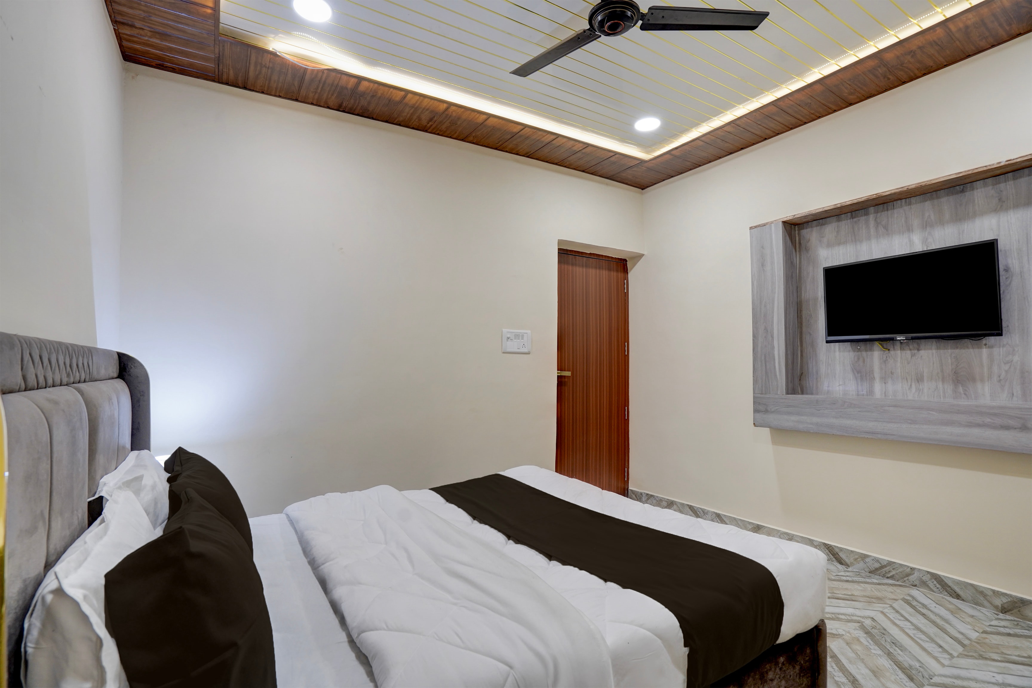 Hotel O Freedom Inn