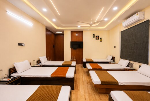 Cozy Homestay | Dorms & Room