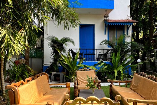 Blue Marina Baga